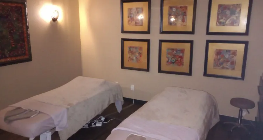 Couples massage suite at Healing Hands Clearwater